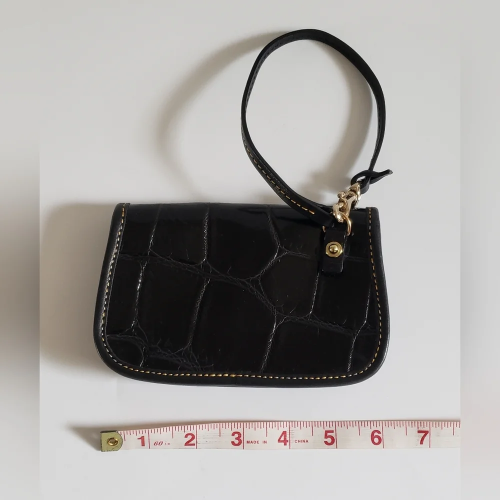 Dooney & Bourke Nile Black Leather Croc Embossed Wristlet